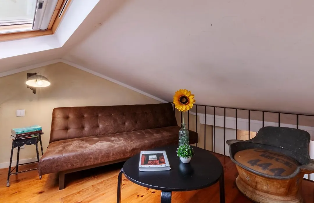 Unique Stylish House In Beautiful Graca-1